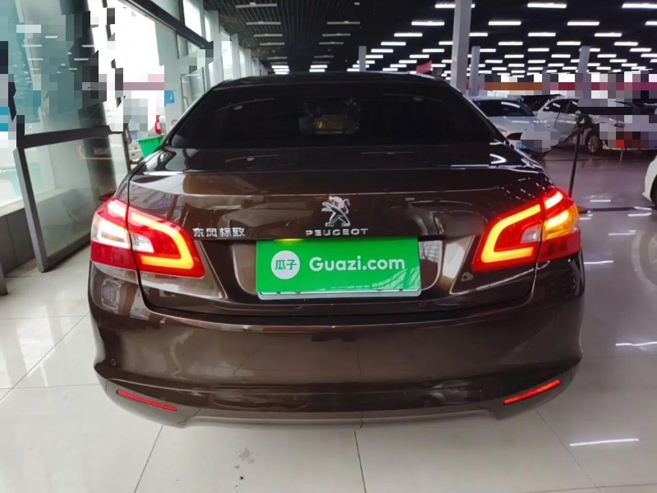 Peugeot 408 2014 1.8L Automatic Luxury Edition — миниатюра 5