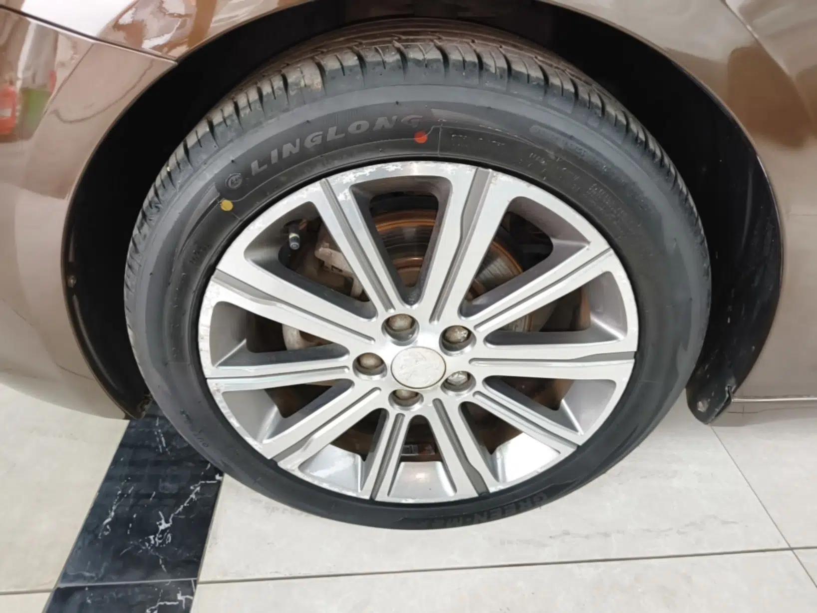 Peugeot 408 2014 1.8L Automatic Luxury Edition — миниатюра 10