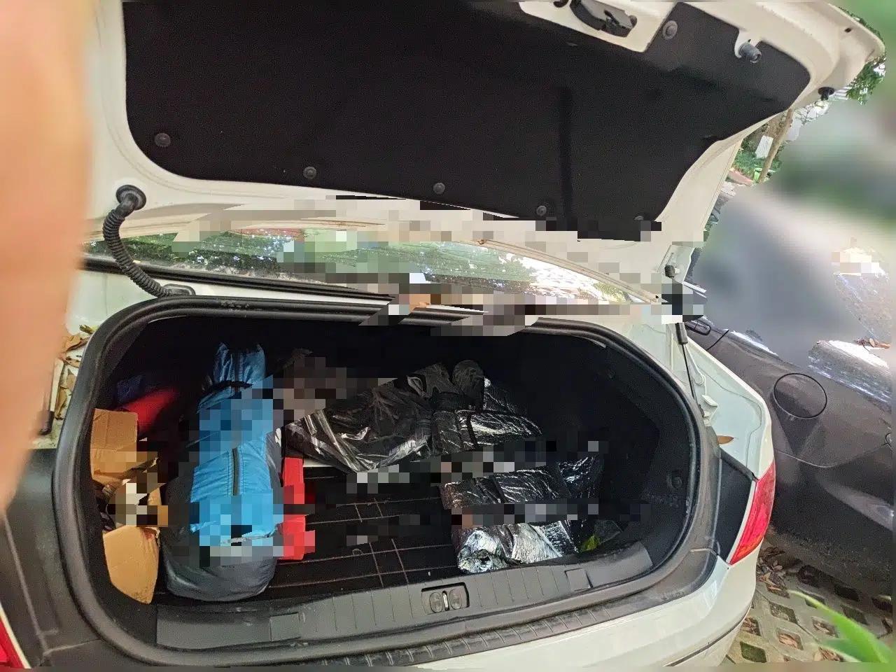 Peugeot 408 2013 2.0L Automatic Comfort Edition — миниатюра 19
