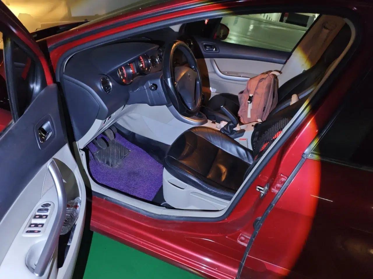 Peugeot 408 2011 2.0L Manual Comfort Edition — миниатюра 16