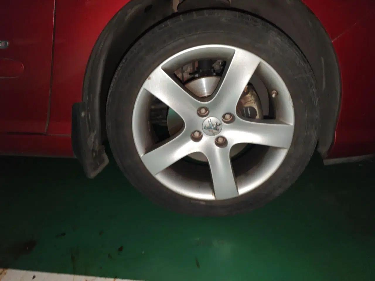 Peugeot 408 2011 2.0L Manual Comfort Edition — миниатюра 8