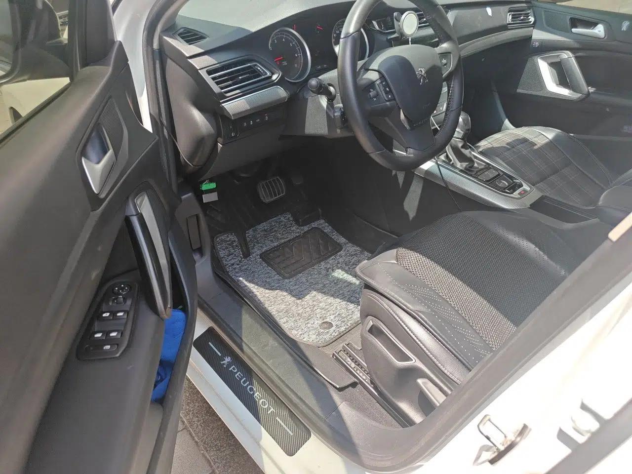 Peugeot 408 2019 360THP Automatic Luxury Edition China VI Standard — миниатюра 16