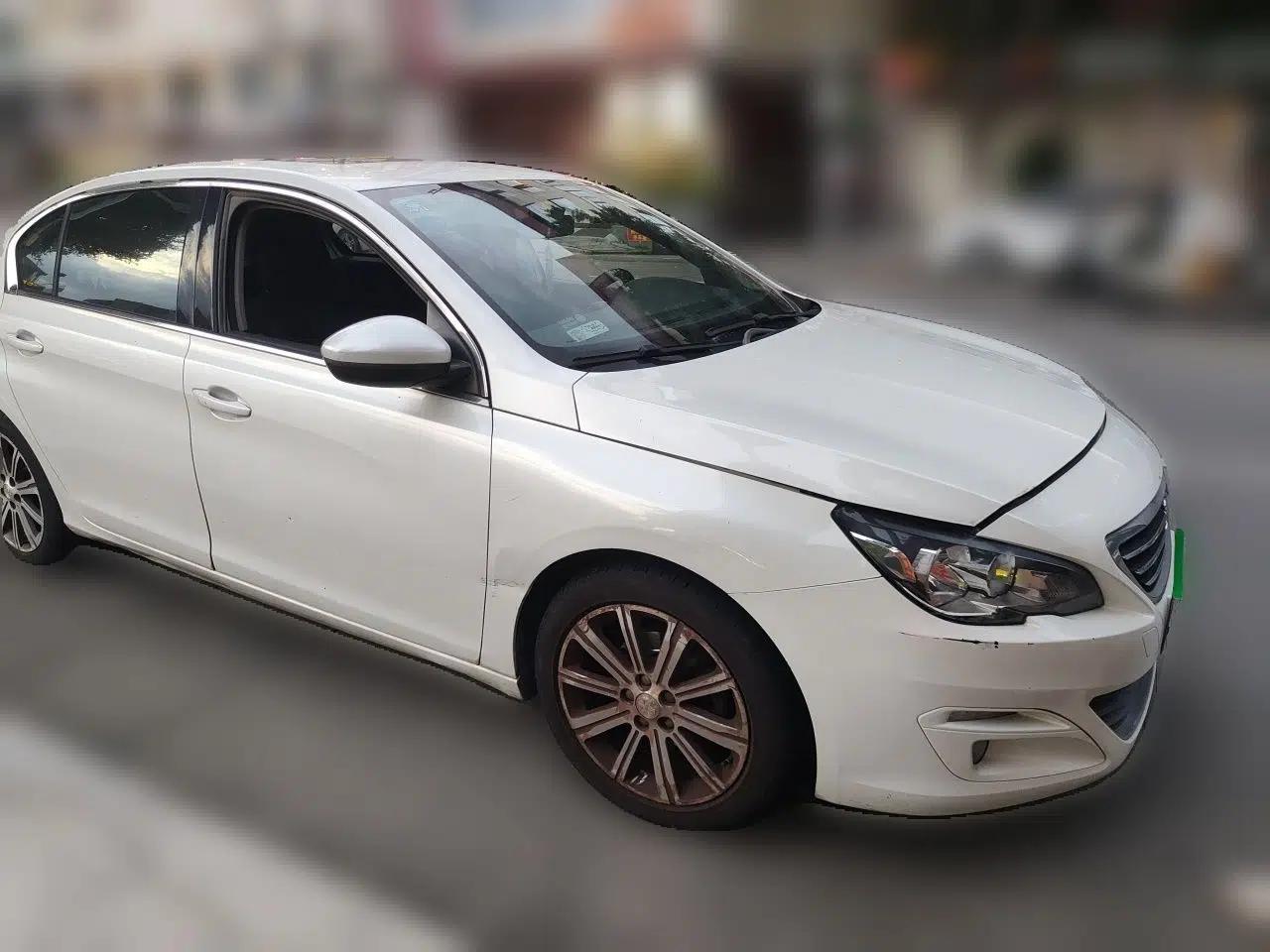 Peugeot 408 2014 1.8L Automatic Luxury Edition — миниатюра 3