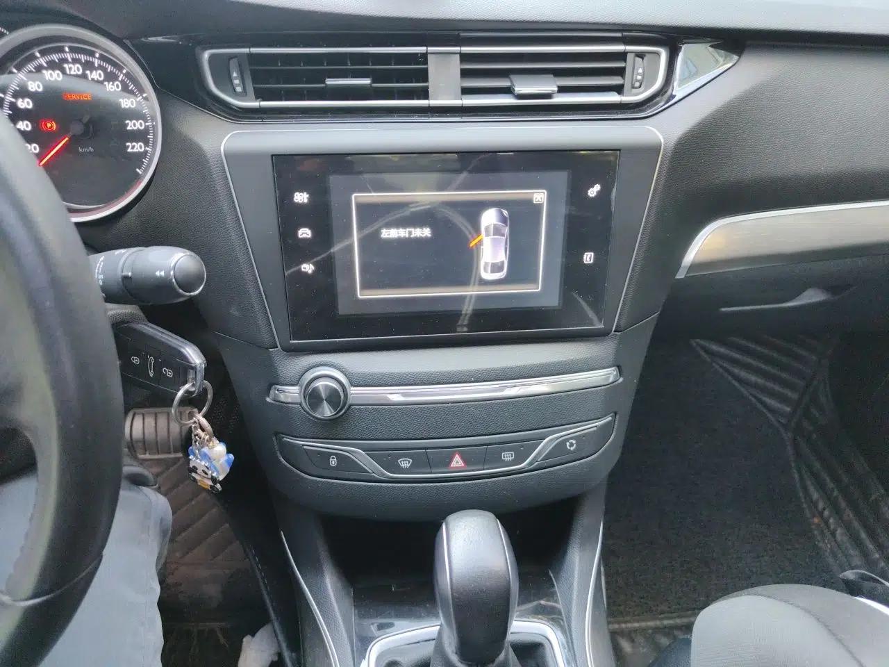 Peugeot 408 2014 1.8L Automatic Luxury Edition — миниатюра 13