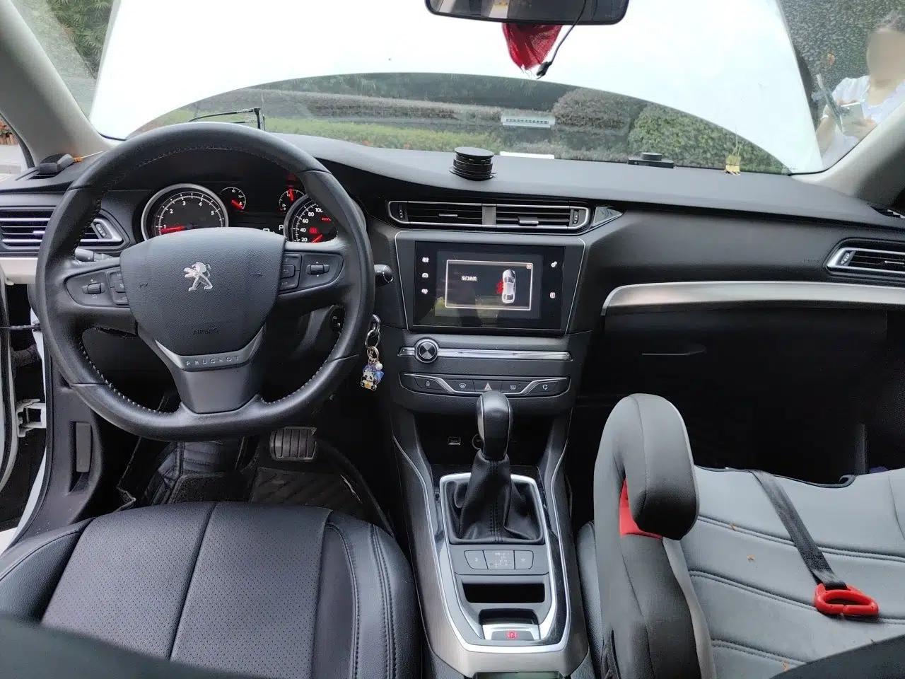 Peugeot 408 2014 1.8L Automatic Luxury Edition — миниатюра 9