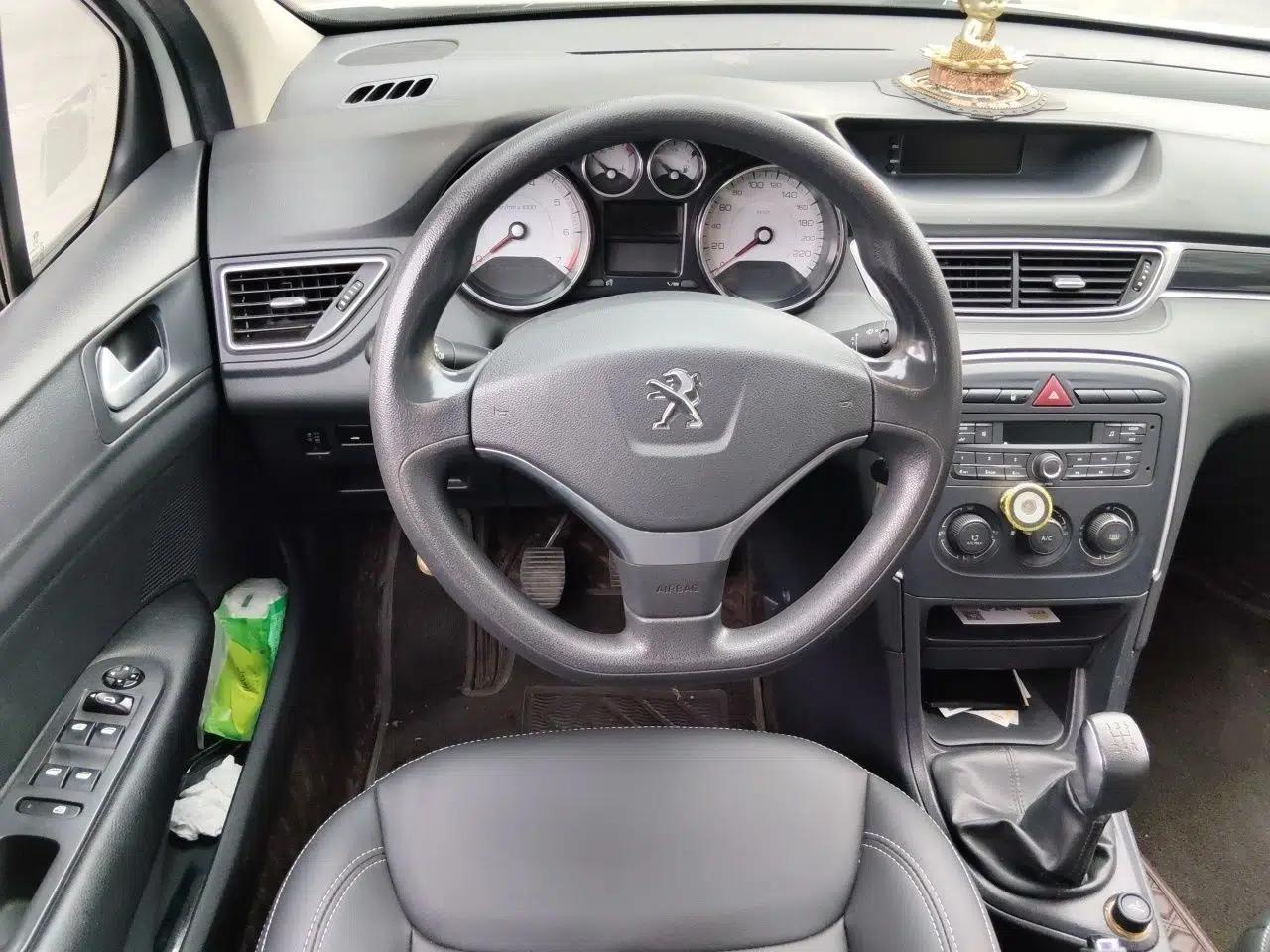 Peugeot 308 2014 Enjoy Edition Classic 1.6L Manual YouShang Model — миниатюра 10