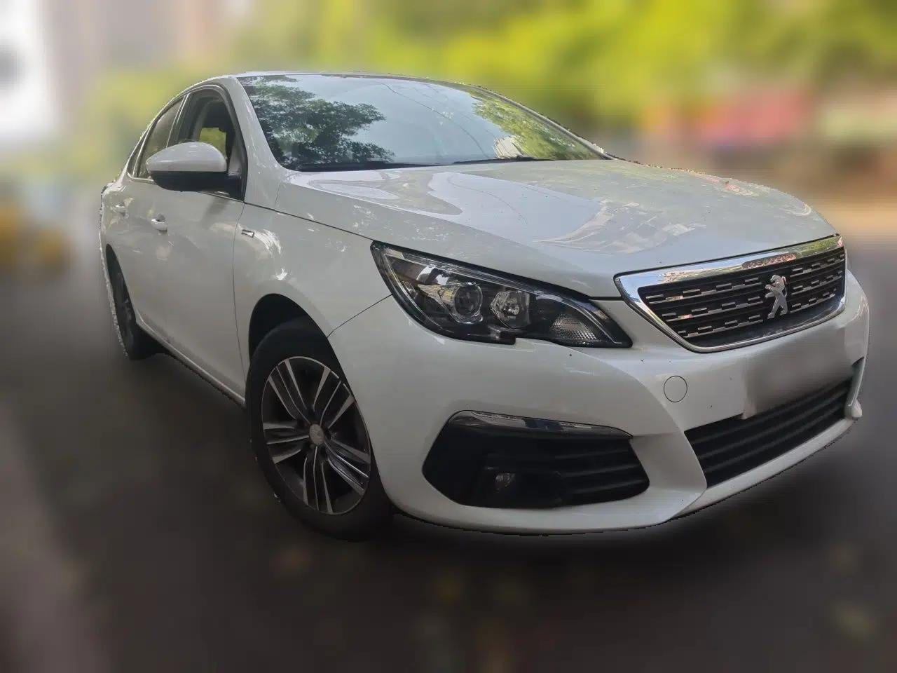 Peugeot 308 2018 230THP Automatic Luxury Edition — миниатюра 3