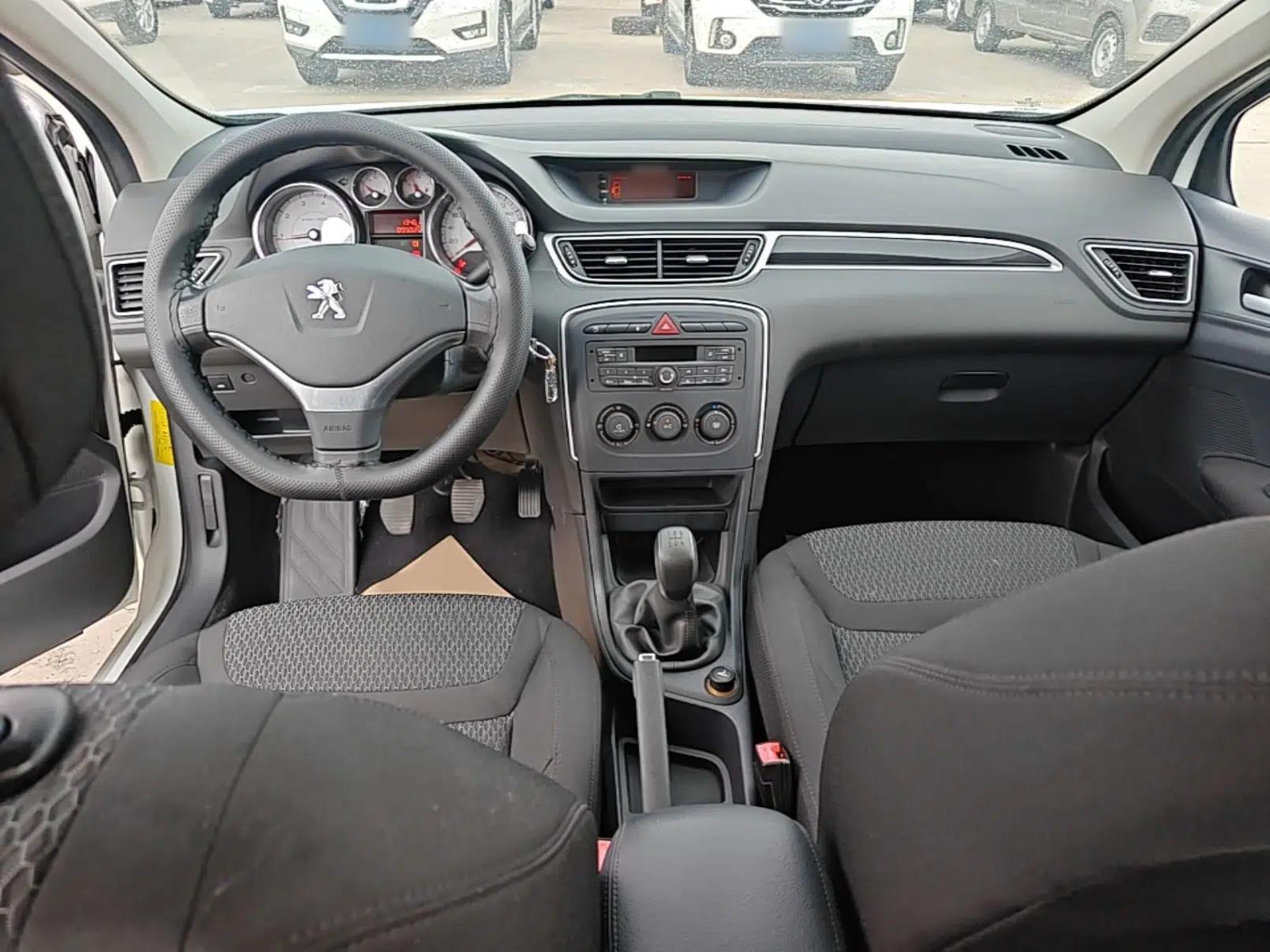 Peugeot 308 2014 Enjoy Edition Classic 1.6L Manual YouShang Model — миниатюра 12