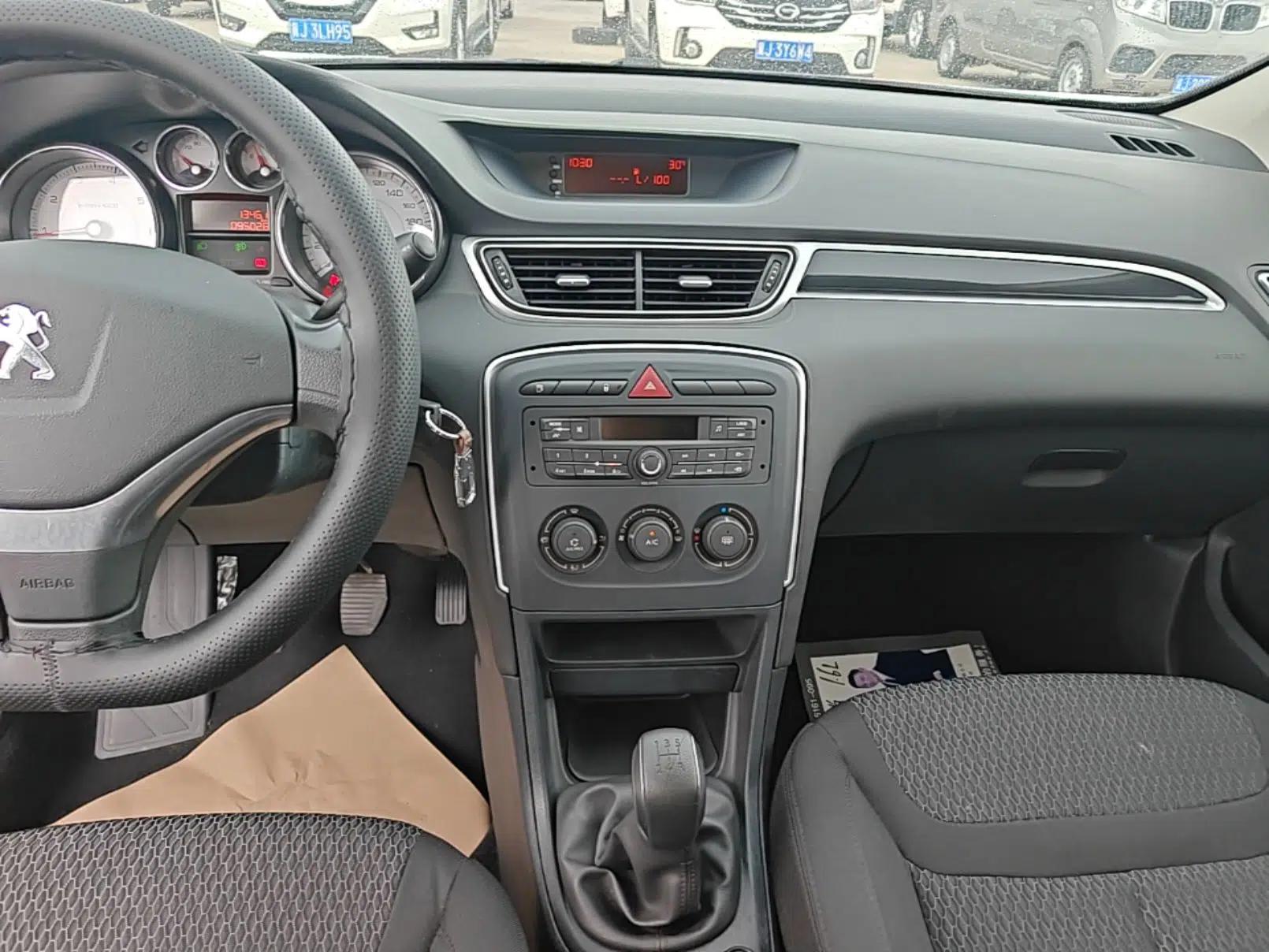 Peugeot 308 2014 Enjoy Edition Classic 1.6L Manual YouShang Model — миниатюра 15
