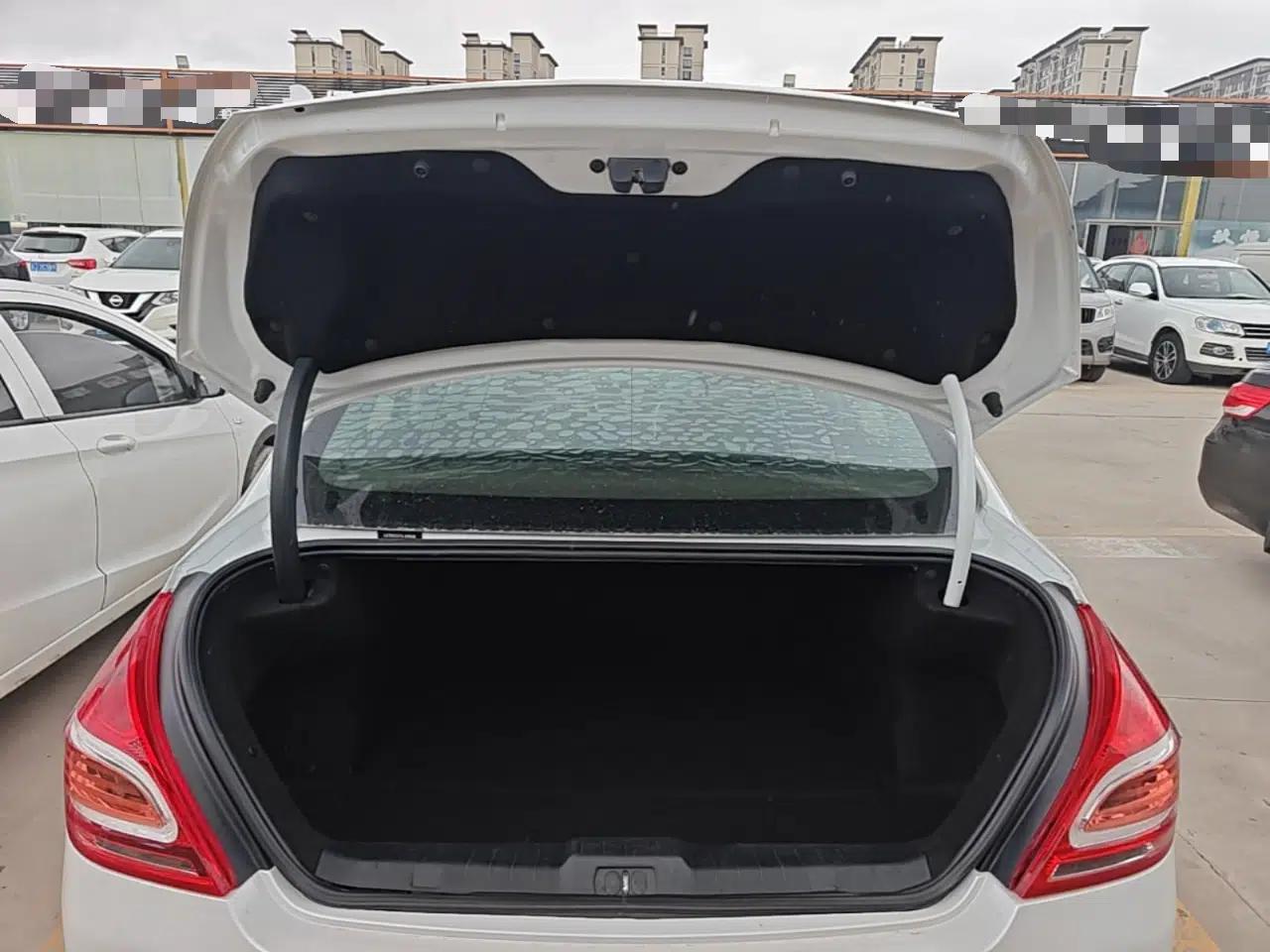 Peugeot 308 2014 Enjoy Edition Classic 1.6L Manual YouShang Model — миниатюра 22