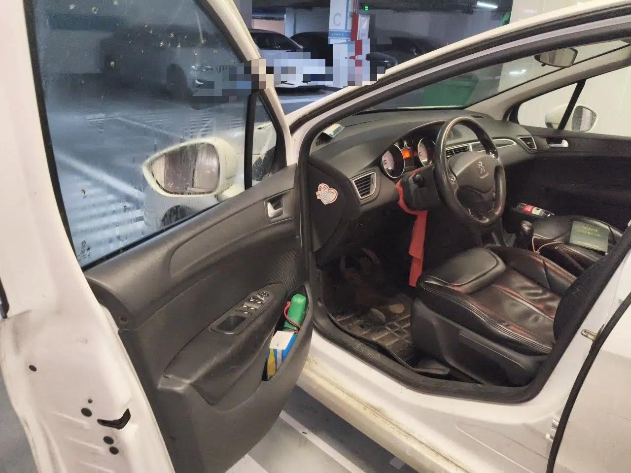 Peugeot 308 2014 Enjoy Edition Classic 1.6L Manual YouShang Model — миниатюра 16
