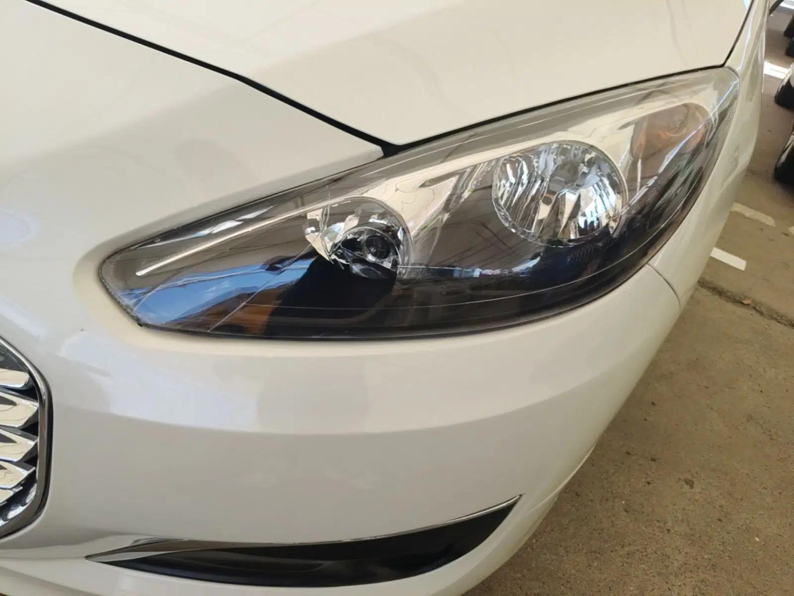 Peugeot 308 2013 1.6L Automatic YouShang Model — миниатюра 8