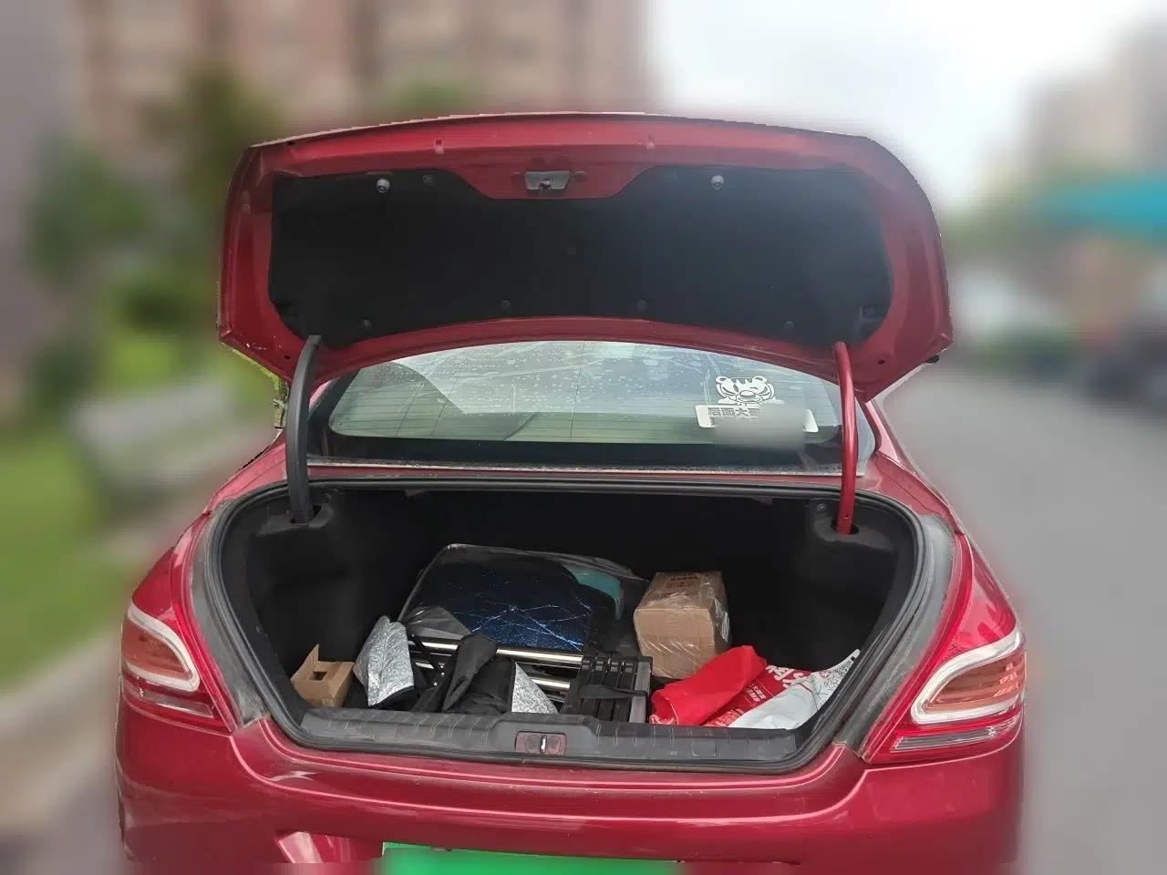 Peugeot 308 2013 1.6L Automatic YouShang Model — миниатюра 19