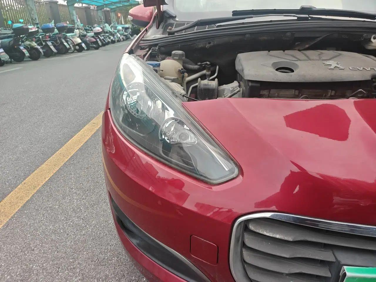 Peugeot 308 2013 1.6L Automatic YouShang Model — миниатюра 7