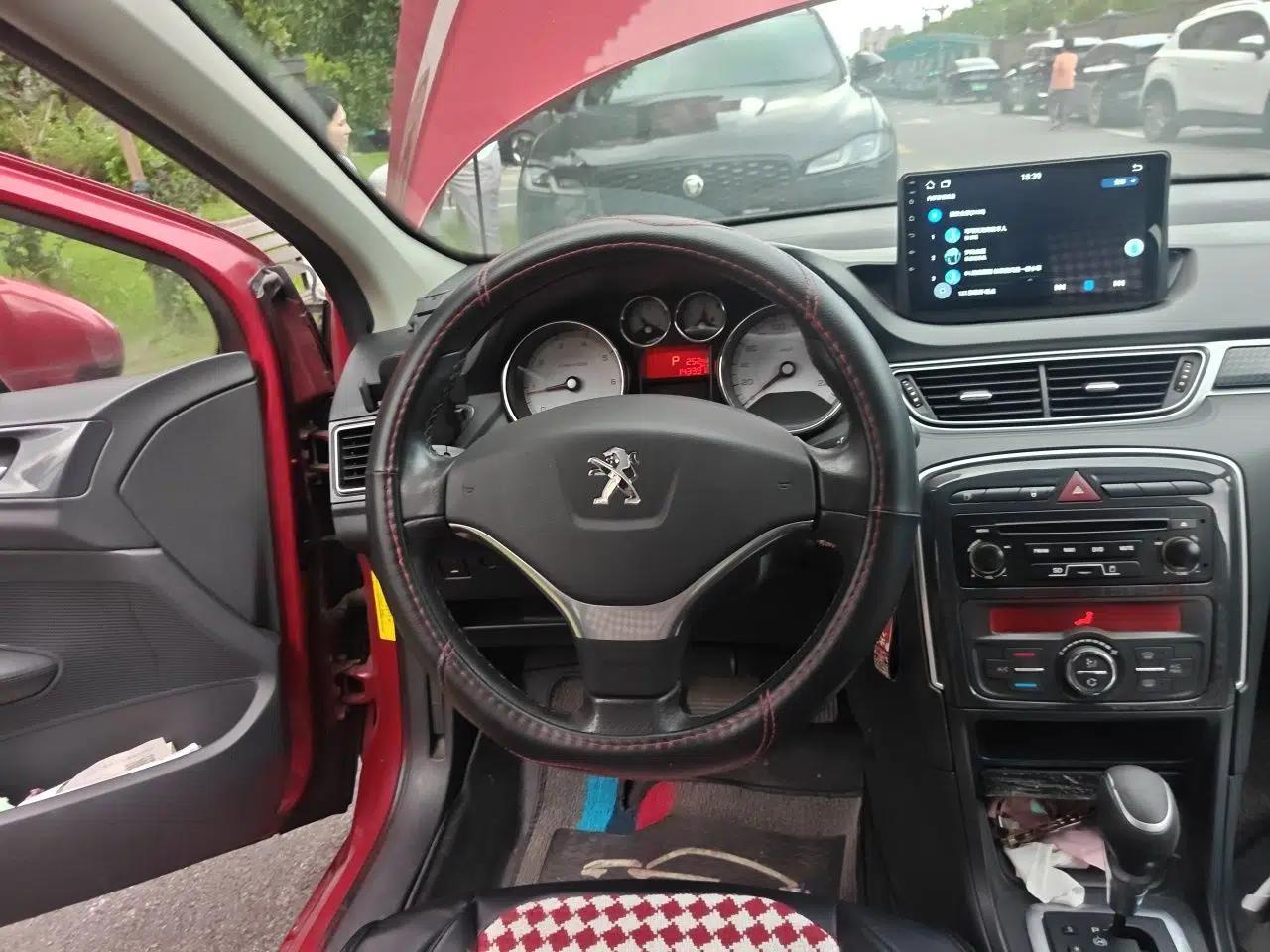 Peugeot 308 2013 1.6L Automatic YouShang Model — миниатюра 10