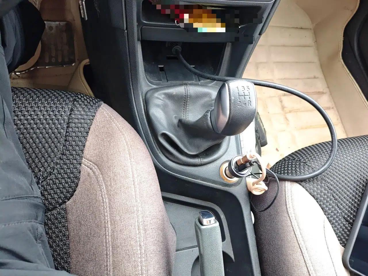 Peugeot 308 2013 1.6L Manual YouShang Model — миниатюра 14