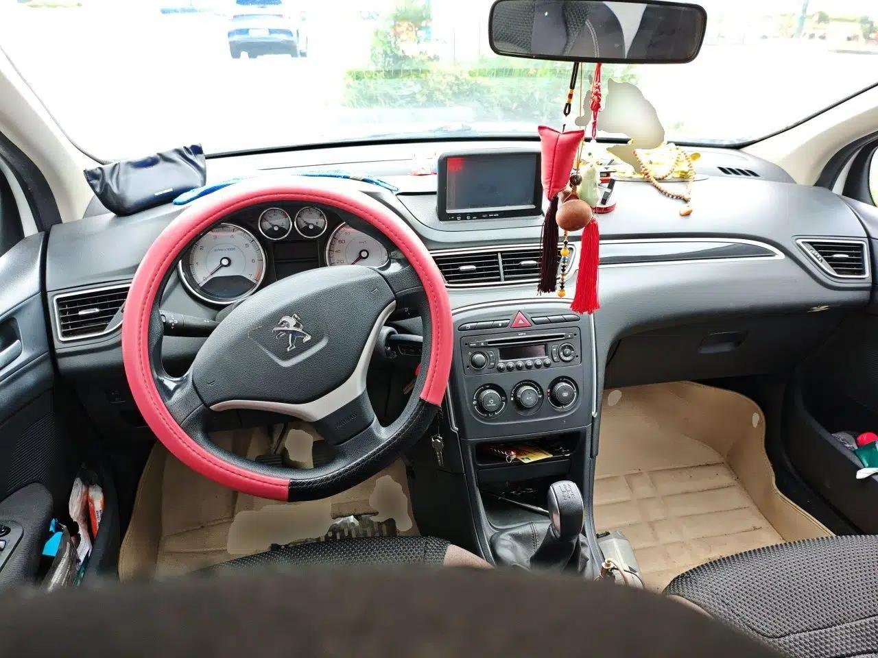 Peugeot 308 2013 1.6L Manual YouShang Model — миниатюра 9