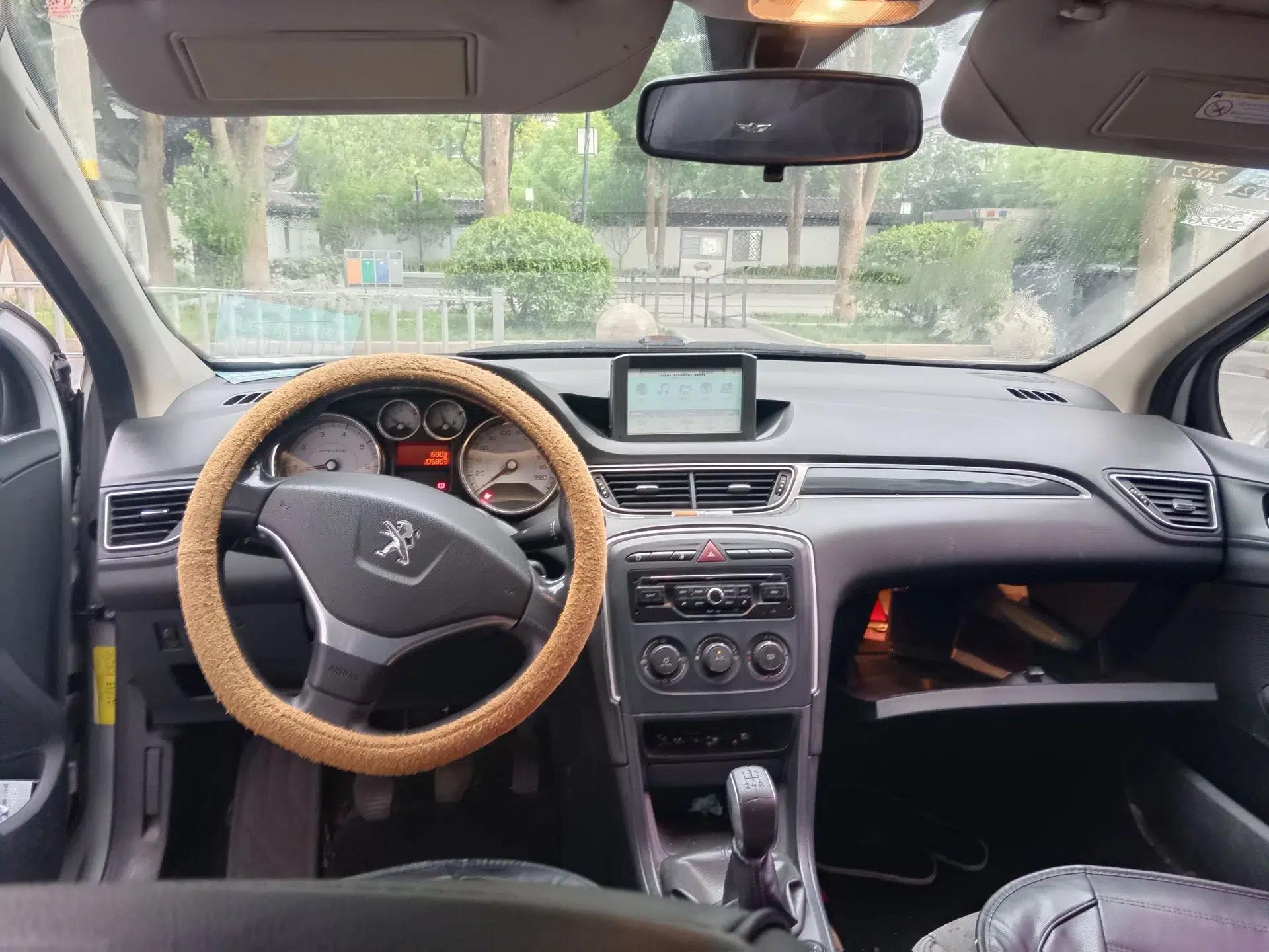 Peugeot 308 2014 Enjoy Edition Classic 1.6L Manual YouShang Model — миниатюра 9