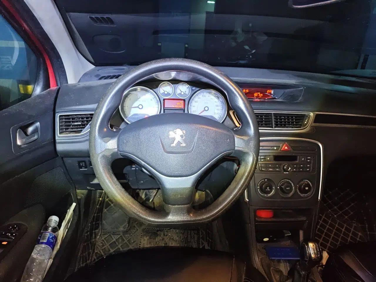 Peugeot 308 2014 Enjoy Edition Classic 1.6L Manual YouShang Model — миниатюра 10