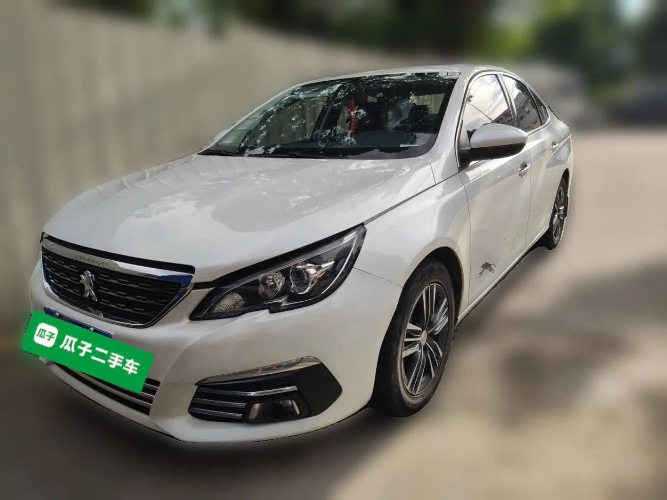Peugeot 308 2016 1.6L Automatic Luxury Edition — миниатюра 1