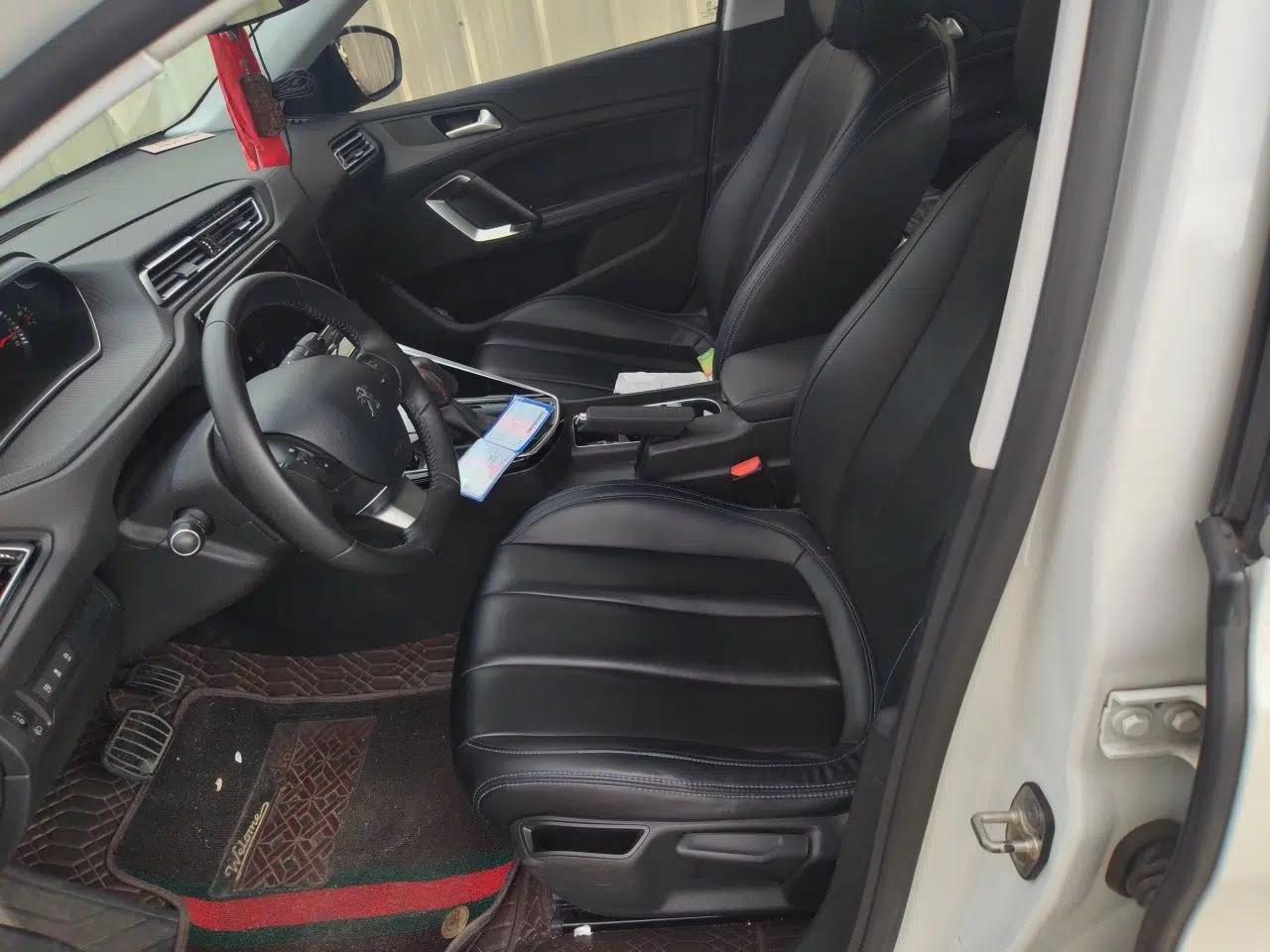 Peugeot 308 2016 1.6L Automatic Luxury Edition — миниатюра 15
