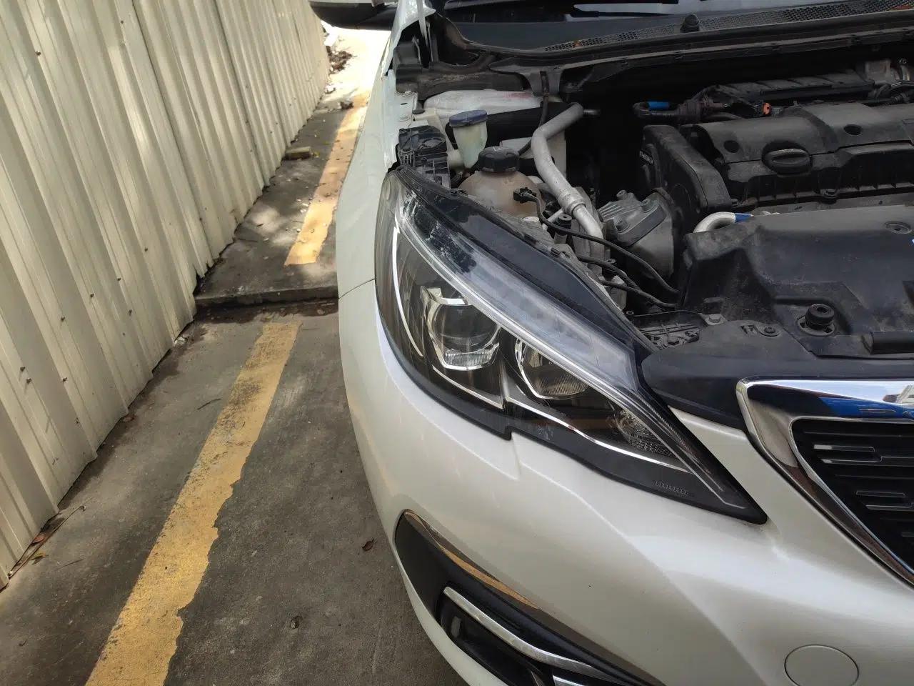 Peugeot 308 2016 1.6L Automatic Luxury Edition — миниатюра 7