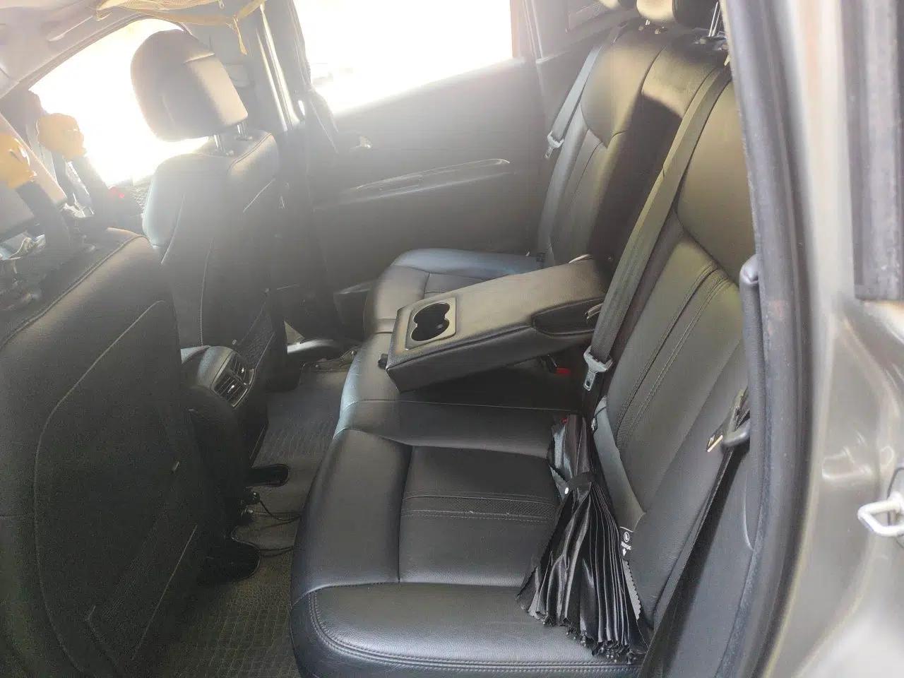 Peugeot 3008 2015 1.6THP Automatic Prestige Edition — миниатюра 17