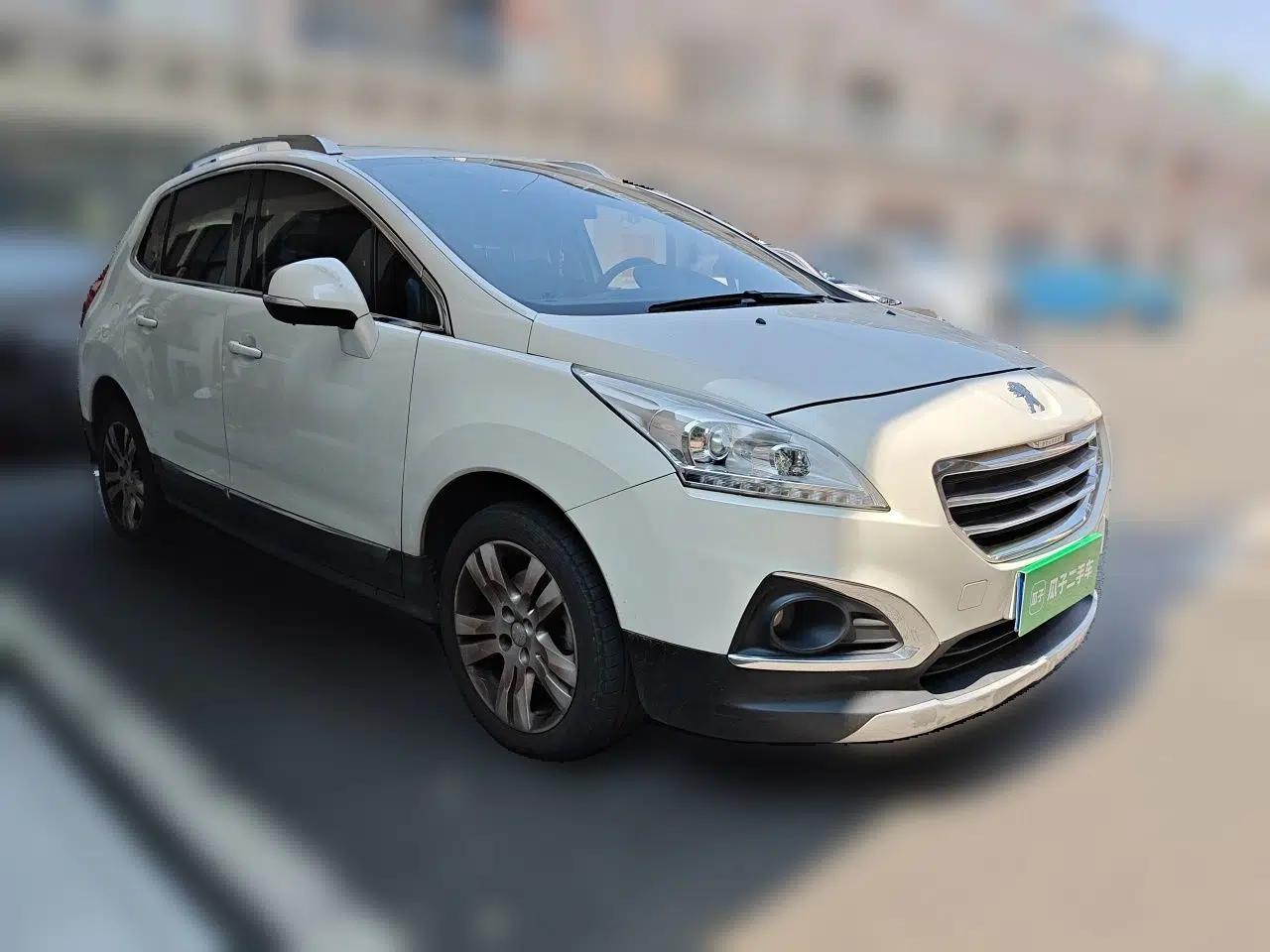 Peugeot 3008 2015 2.0L Automatic Classic Edition — миниатюра 3