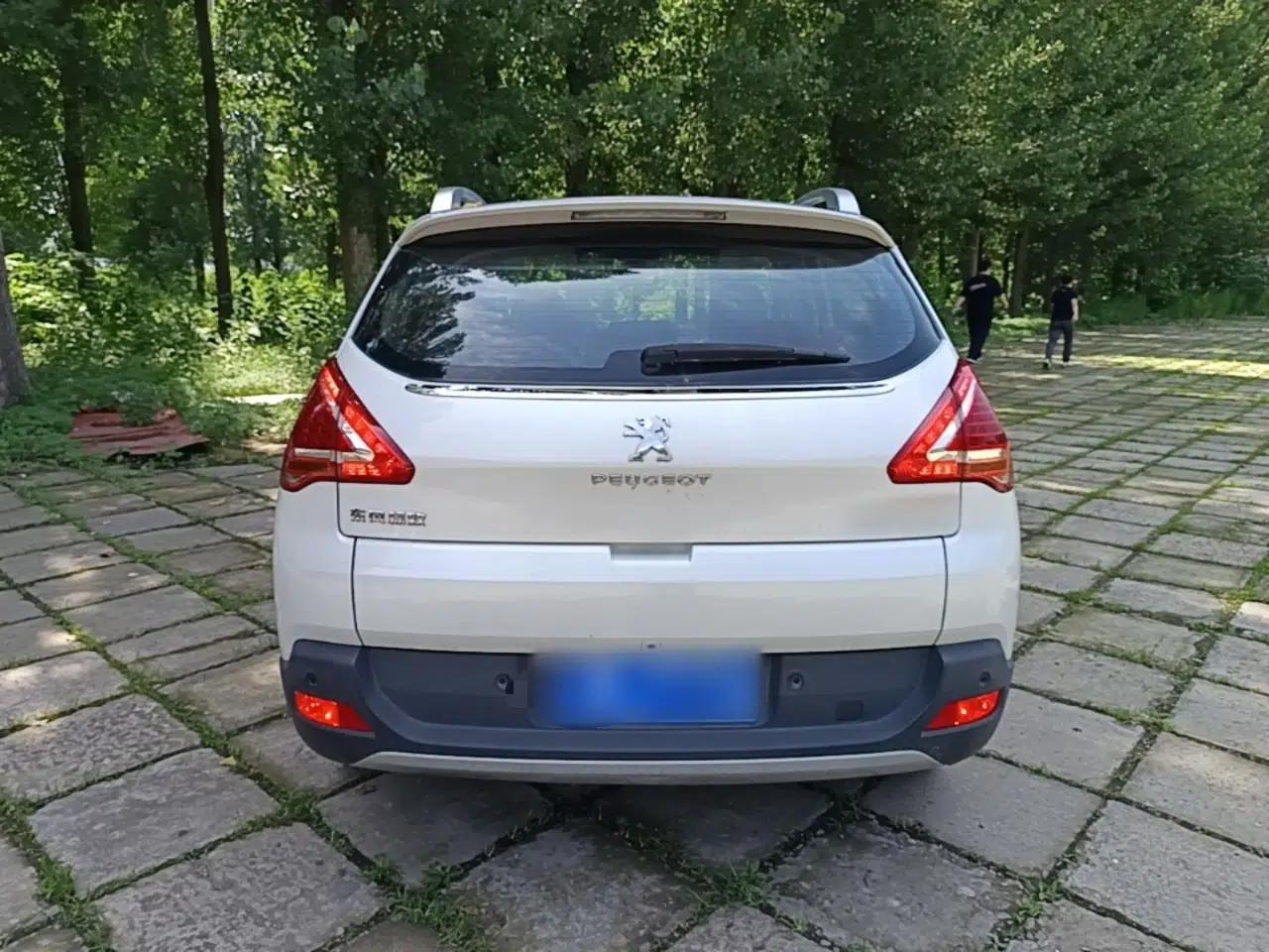 Peugeot 3008 2015 1.6THP Automatic Prestige Edition — миниатюра 5