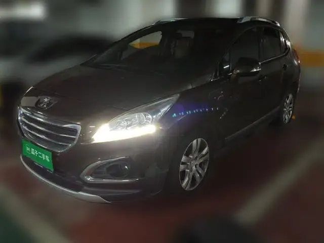 Peugeot 3008 2013 1.6THP Roland Garros Edition