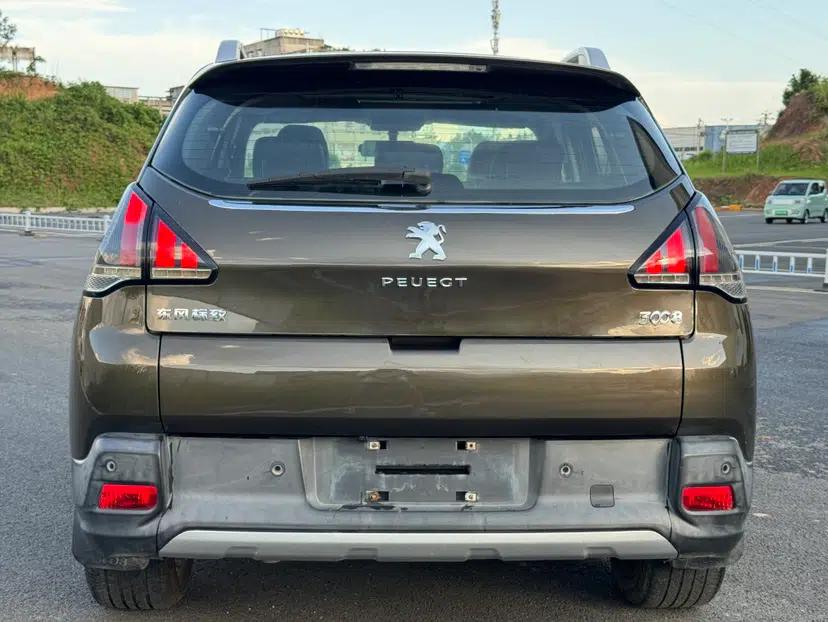 Peugeot 3008 2016 2.0L Automatic Trend Edition — миниатюра 15
