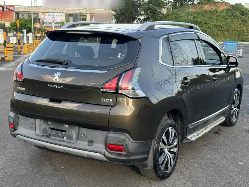 Peugeot 3008 2016 2.0L Automatic Trend Edition — миниатюра 16