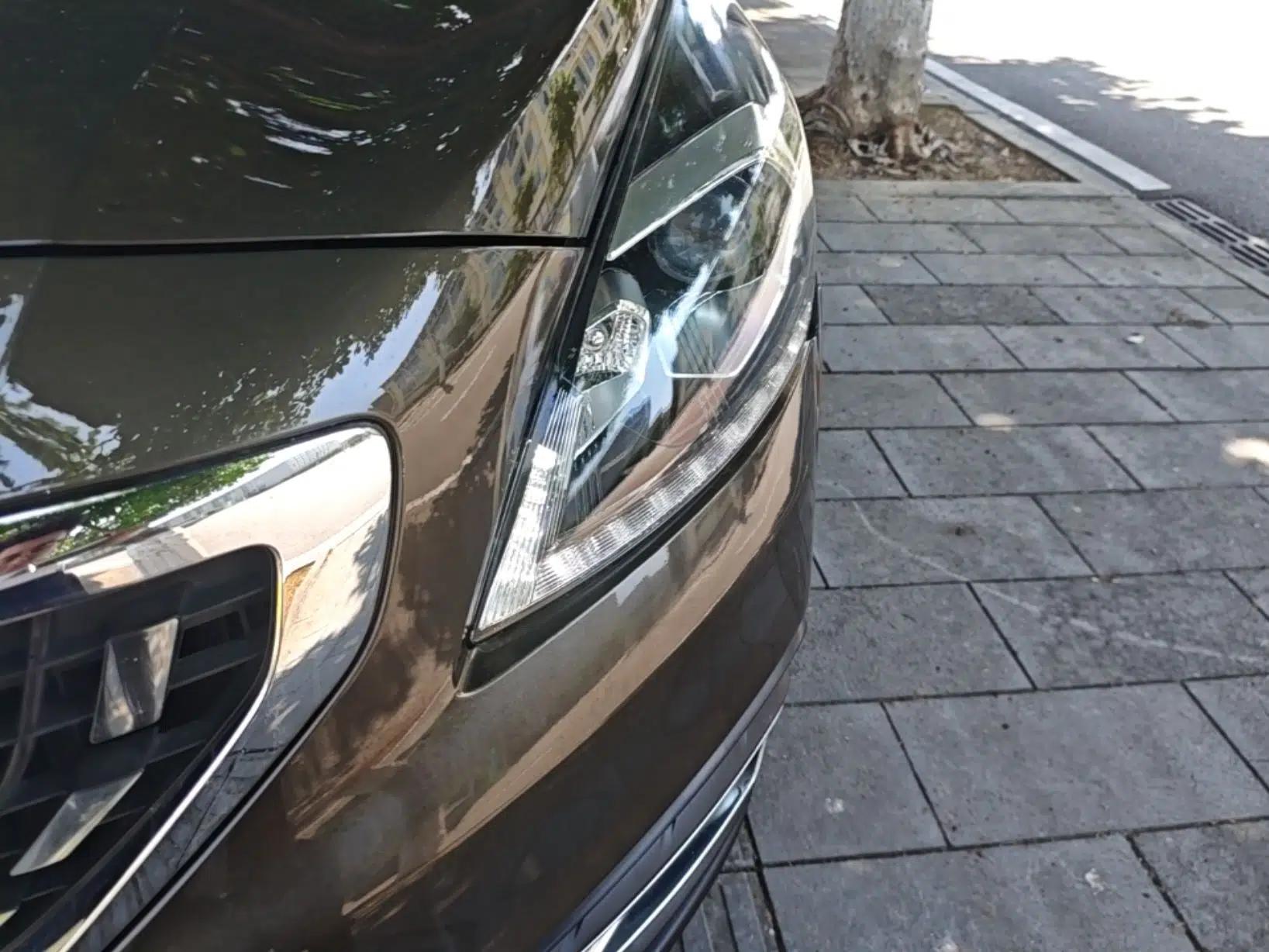 Peugeot 3008 2016 2.0L Automatic Trend Edition — миниатюра 8