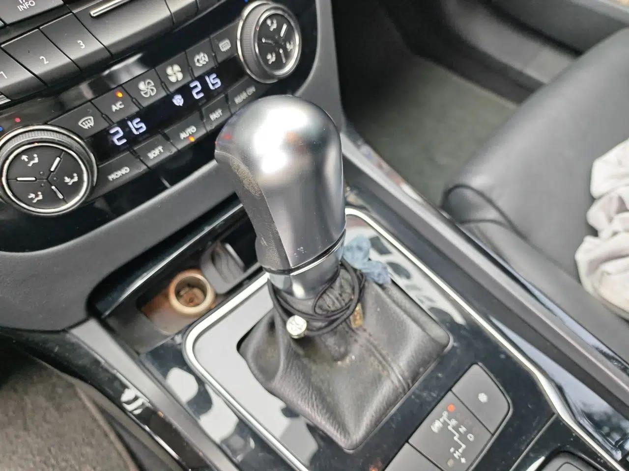 Peugeot 508 2012 2.0L Automatic Smart Enjoyment Version — миниатюра 14