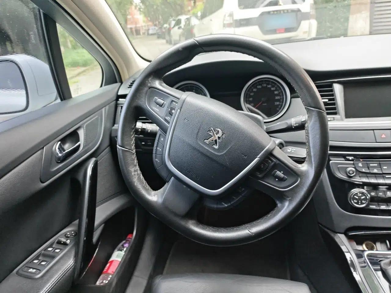 Peugeot 508 2012 2.0L Automatic Smart Enjoyment Version — миниатюра 10