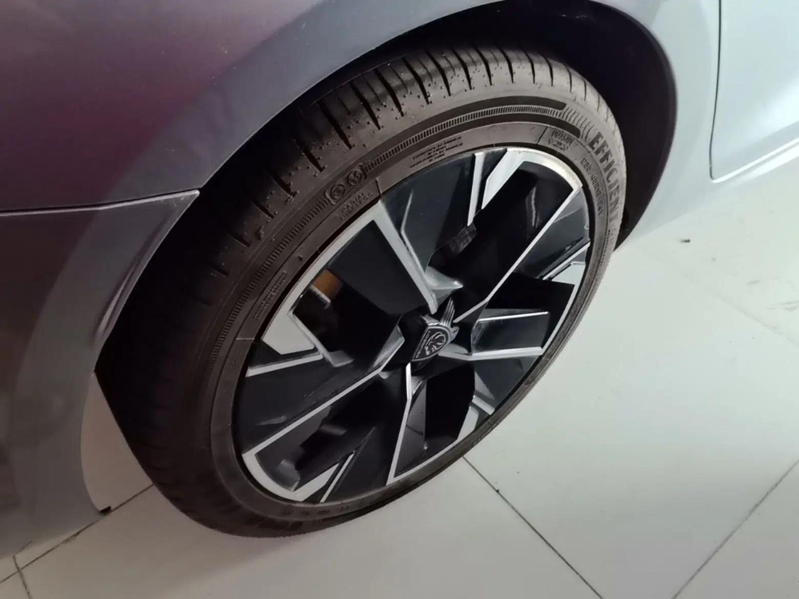 Peugeot 508 2023 508L 400THP Driving Flagship Edition — миниатюра 16