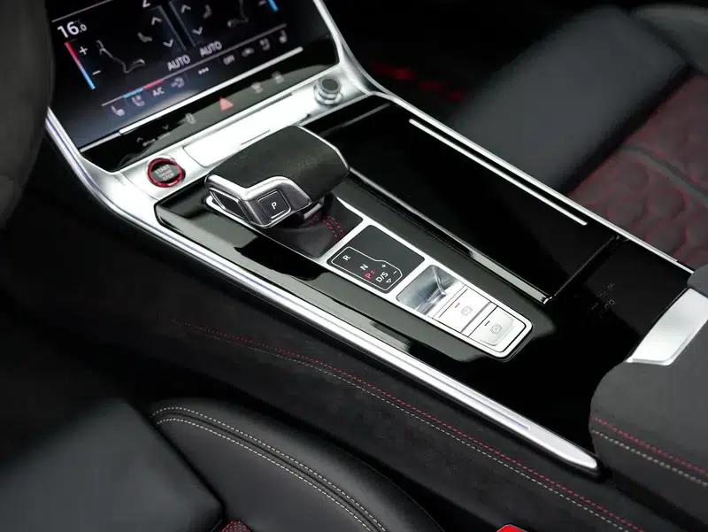 2025 Audi RS 6 Avant GT — миниатюра 25