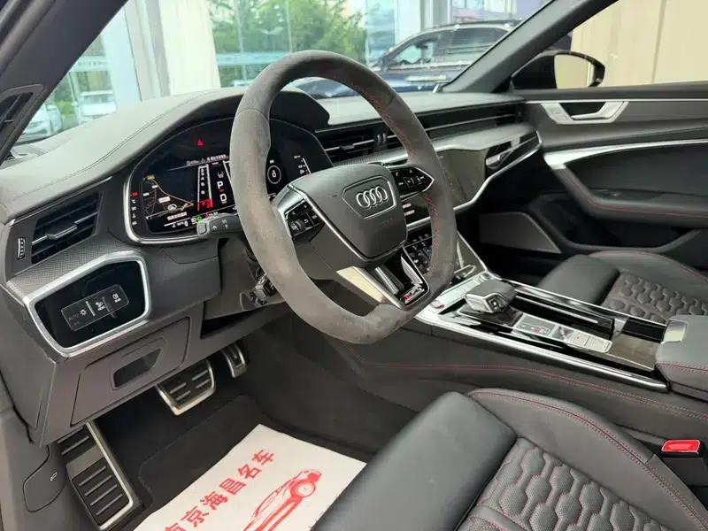 2022 Audi RS 6 RS 6 4.0T Avant — миниатюра 9