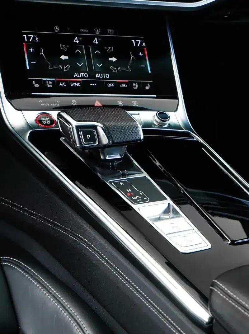 2021 Audi RS 6 RS 6 4.0T Avant Premium Edition — миниатюра 11