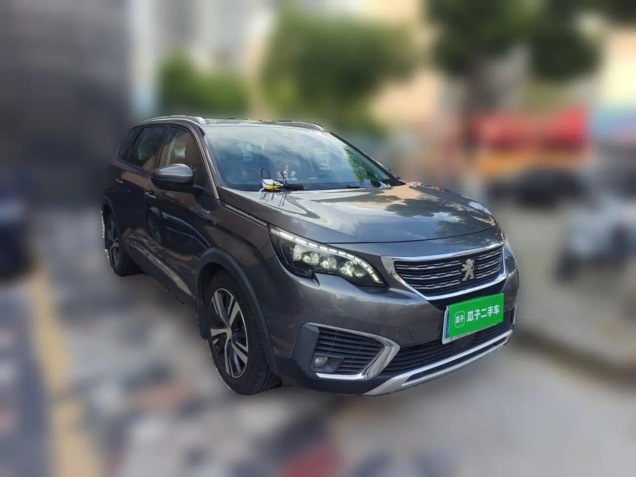 Peugeot 5008 2017 380THP 5-Seater Elite Edition — миниатюра 3