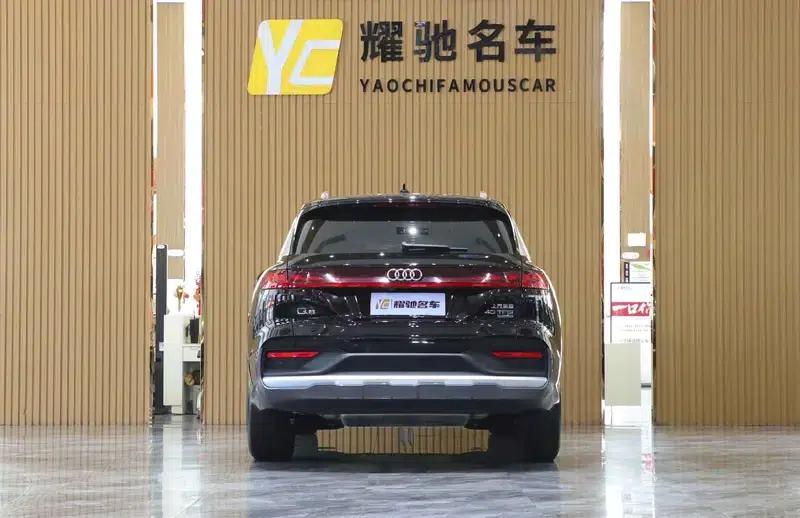 Audi Q6 2025 40TFSI quattro Commemorative Edition, Feathered Package, 7-seater — миниатюра 5