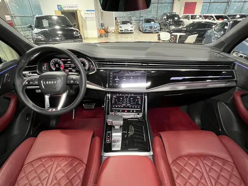 Audi SQ7 2024 4.0 TFSI — миниатюра 15