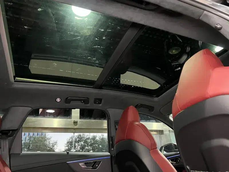 Audi SQ7 2024 4.0 TFSI — миниатюра 23