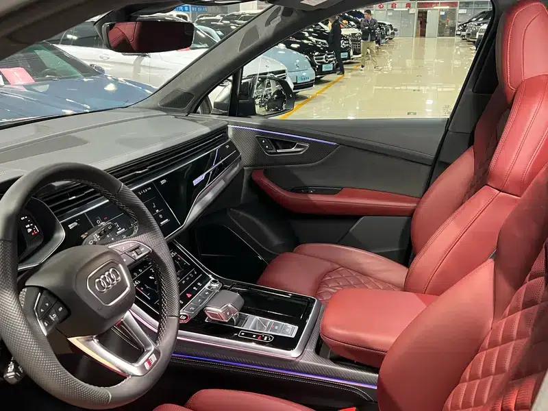 Audi SQ7 2024 4.0 TFSI — миниатюра 28