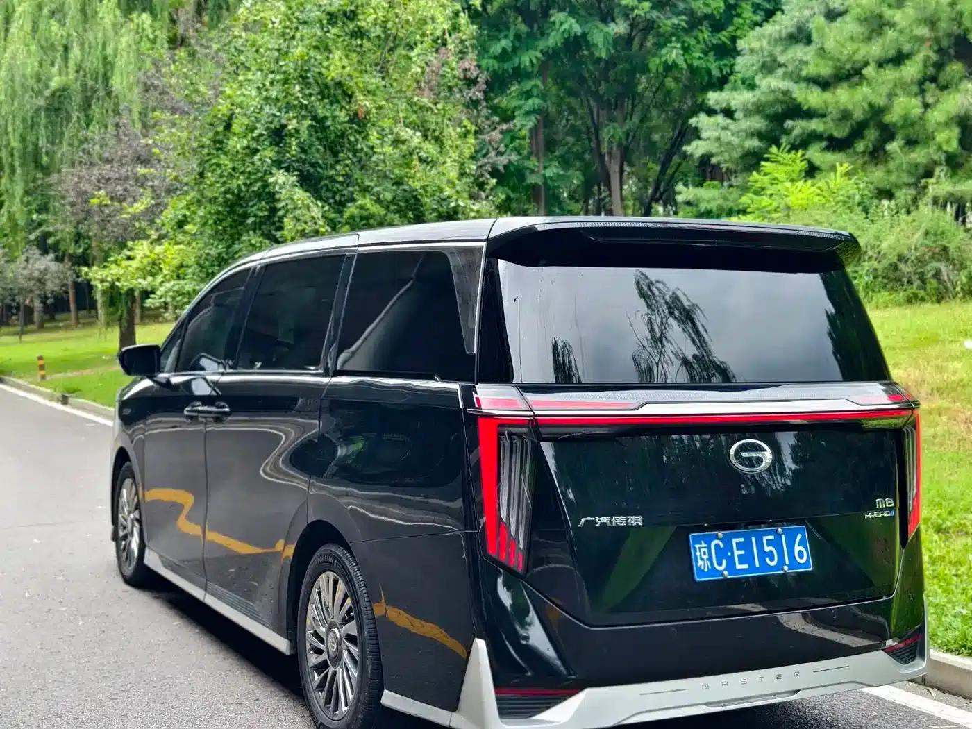 Trumpchi M8 2023 Master Series Hybrid Flagship Edition — миниатюра 19