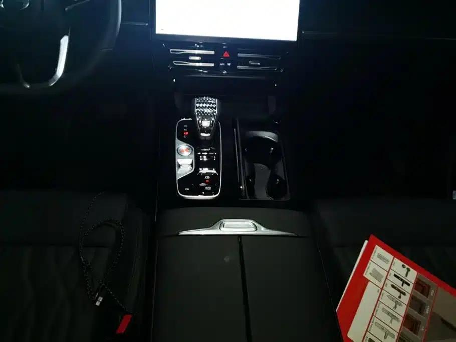 Trumpchi M8 2024 Master Series 400T Premium Edition — миниатюра 16