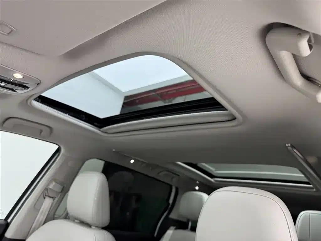Trumpchi M8 2021 Master Series 390T Supreme Edition — миниатюра 25