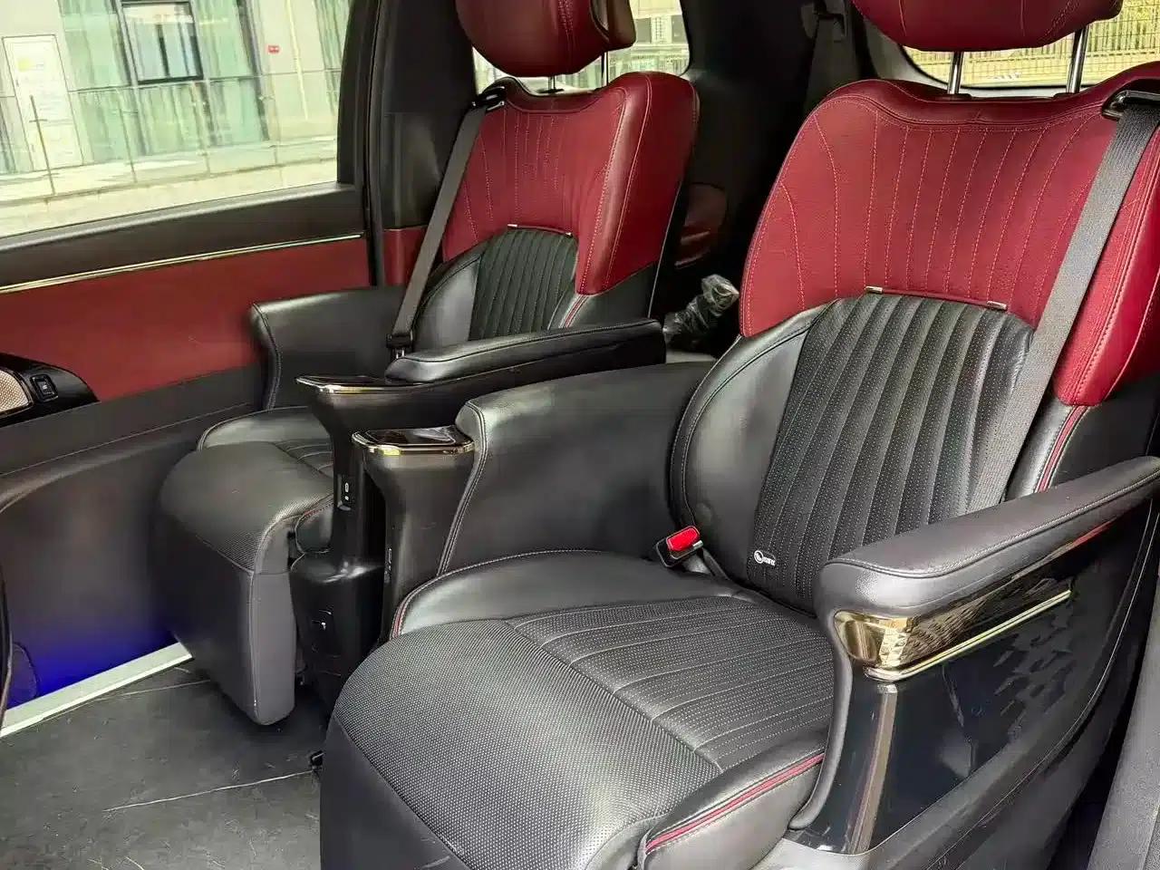 Trumpchi M8 2023 Master Series Dual Engine Supreme Edition — миниатюра 4