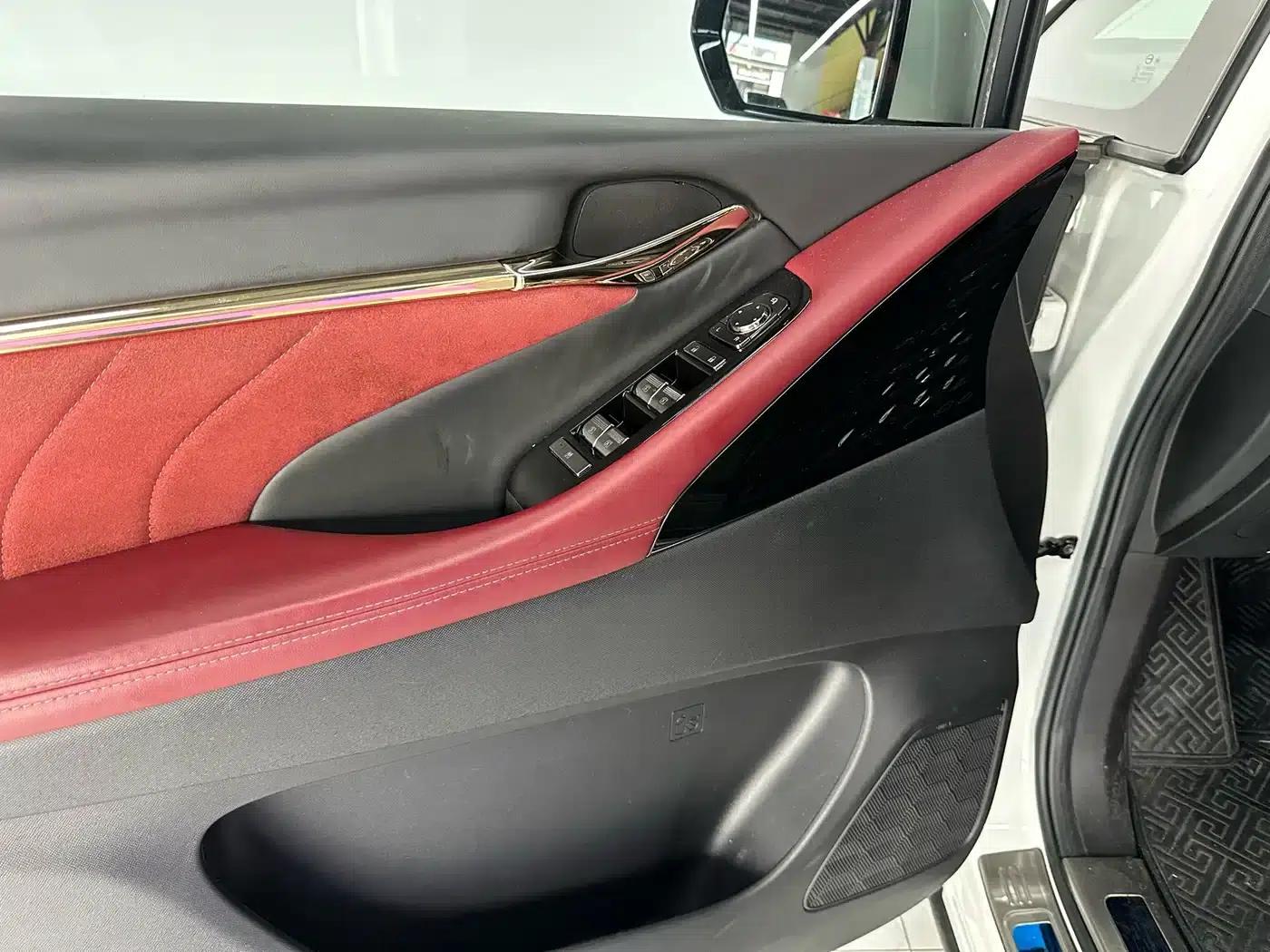 Trumpchi M8 2023 Master Series 400T Supreme Edition — миниатюра 21