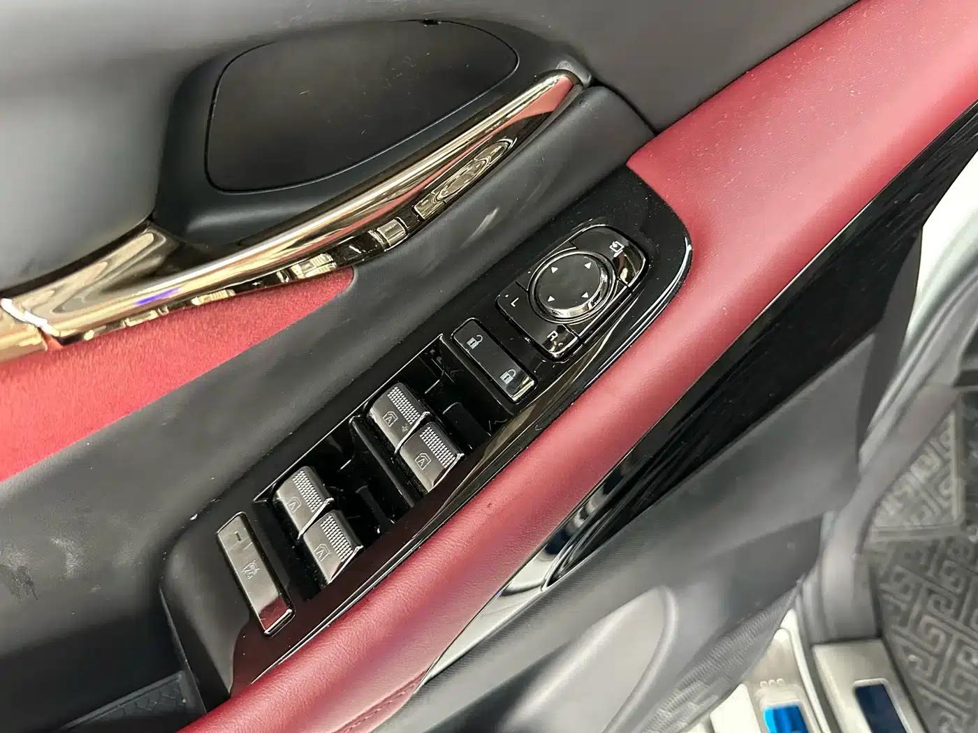 Trumpchi M8 2023 Master Series 400T Supreme Edition — миниатюра 22